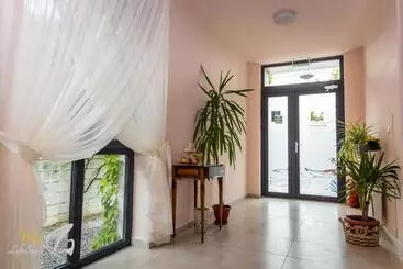 Pensió May Residence