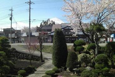 פנסיון Minshuku Fugakuso