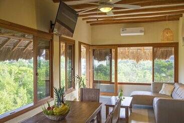 Deluxe Apartments Holbox