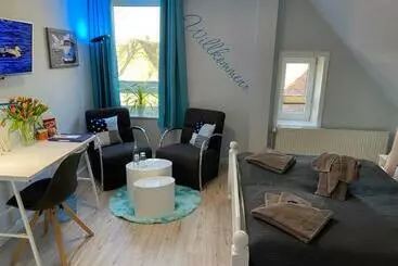 ペンション Friesenhof Nieblum   Hotel Garni