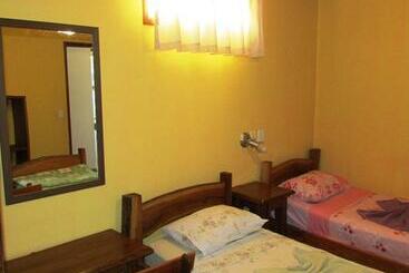 Pensjonat Pousada Tatu Feliz