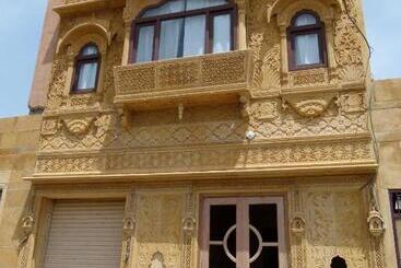 Pensionat Gajanand Guest House