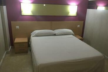 膳宿费 Hostal Ducal