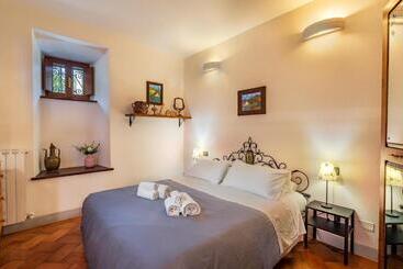 בית מלון כפרי Agriturismo Fattoria Podere Peciano