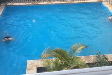 Aparthotel La Familia