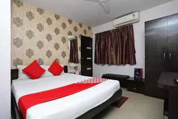 Oyo 988 Hotel Metropolis Inn