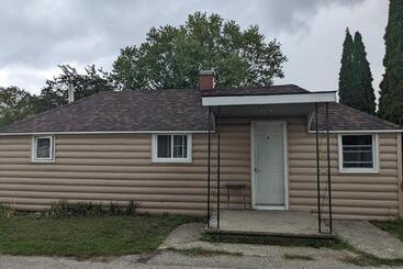 מלון דירות Living Waters Guest Cottages, Kincardine Guest Resort