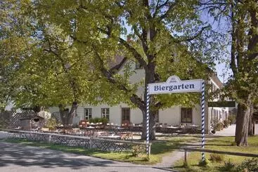 Majatalo Gasthof Graf