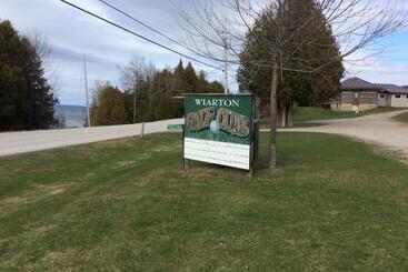 Pensão N  This On The Bay  Lower Level Vacation Suite