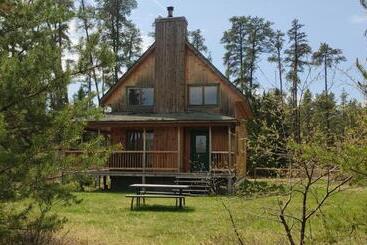 Cămin Camp Taureau Altaï Canada