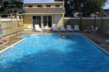 Hospedaria Shining Waters Country Inn