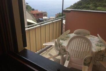 Пансион In Tracastello   Air Cond   Parking Not Included