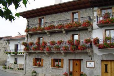 פנסיון Casa Rural Martxoenea Landetxea