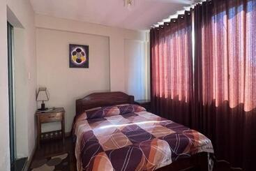 پانسیون Hostal Graciela