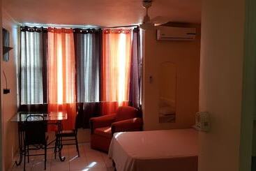 آپارتمانهای توریستها Comfortable Suite 1