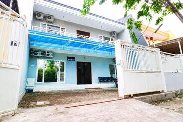 Pensiune Casa Sidoluhur 17