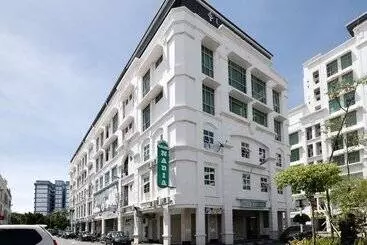 Oyo 892 Hotel Grand Nadia