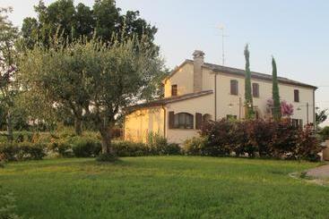 Отель Fattoria Della Bilancia