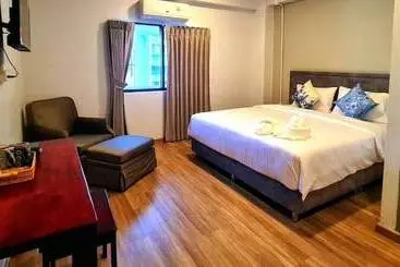 Hotel Hometown Stays Hatyai