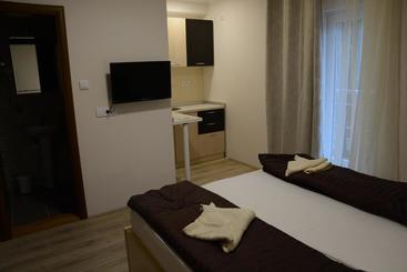 Majatalo Atomski Cvet Atomska Banja Gornja Trepča