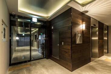 Brown Dot Hotel Hadan