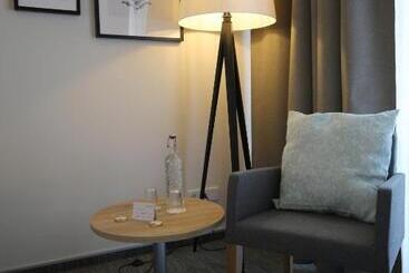 ホテル Donau Lodge