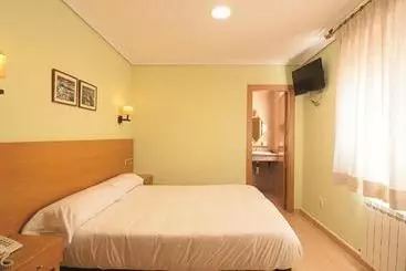 Pensão Hostal Los Batallones