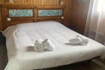 Отель Le Domaine De La Caille L Hôtel