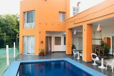 پانسیون Casa Mexicana La Reyna