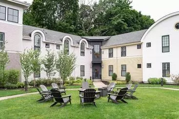 Hotelli Briar Barn Inn