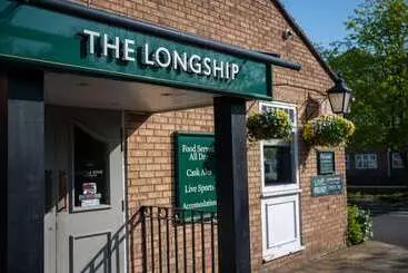 ユースホステル The Longship