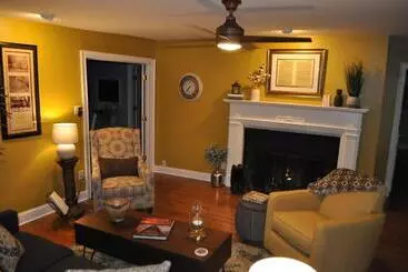 Bed and Breakfast Mansion Farm Inn