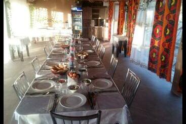 Szálló Inn Sogdiana