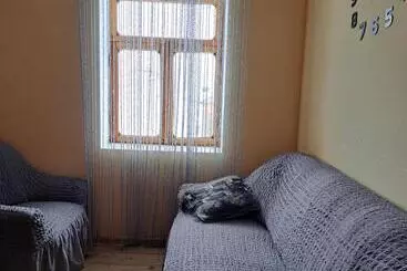 پانسیون Chvibiani Guesthouse & Bar