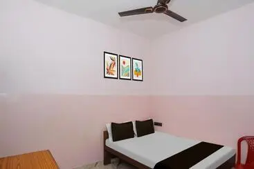 Pension Spot On Agarwal Lodge