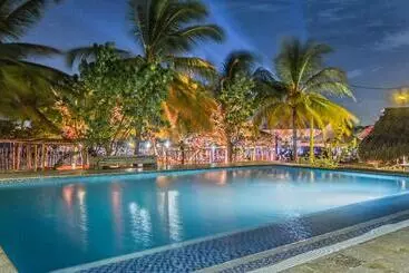 ホテル Fenix Beach Cartagena