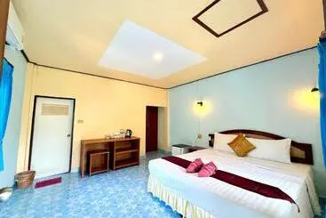 Hotel Lanta Palm Beach Resort , Beach Bungalow Koh Lanta