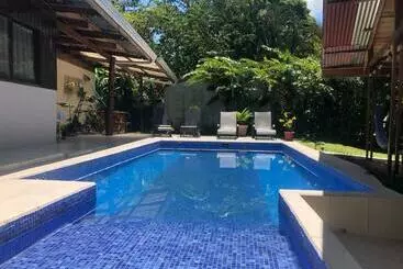 Retkeilymaja Le Petit