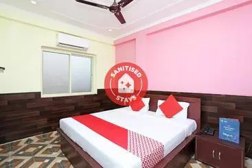 Szálloda Oyo 28801 Radhika Guest House