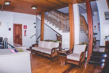 בית מלון כפרי Esplanada