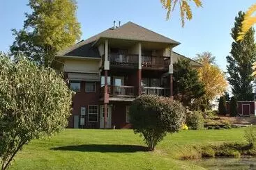 Hostel Birchfield Manor Inn And Restaurant