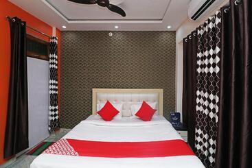 Hôtel Oyo 26668 Krishna