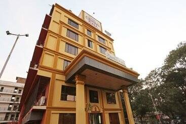 Turist apartmanları Oyo 22040 Hotel Central Plaza