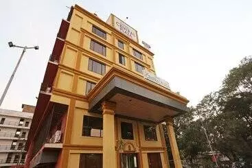 Vakantie-appartementen Oyo 22040 Hotel Central Plaza