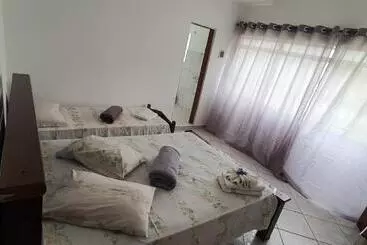 ペンション Pousada Do Barão
