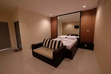 Motel Checkinn Kan Resort Kanchanaburi