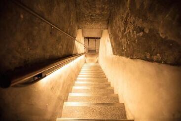 Shen Nong Village   Hostel