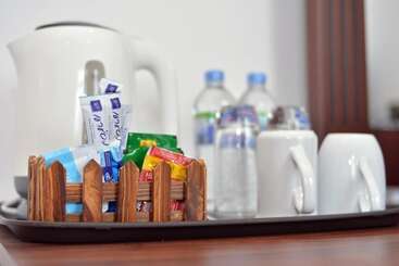 בית מלון כפרי Negombo New Queen S Palace