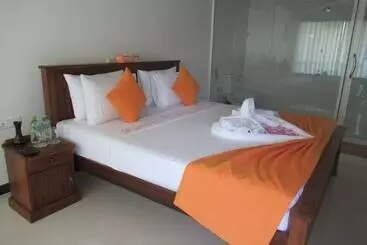 Hotel The Bay Beach
