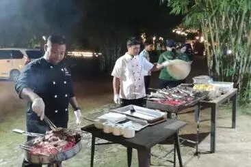 ペンション Dbambookamp Desa Wisata Ekang